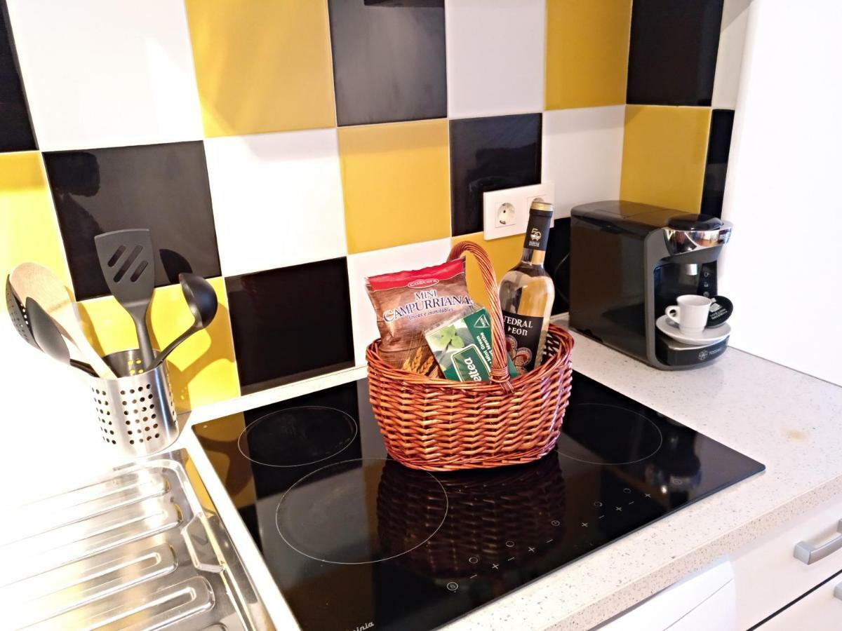 Apartamento Santa Cruz Леон Екстериор снимка